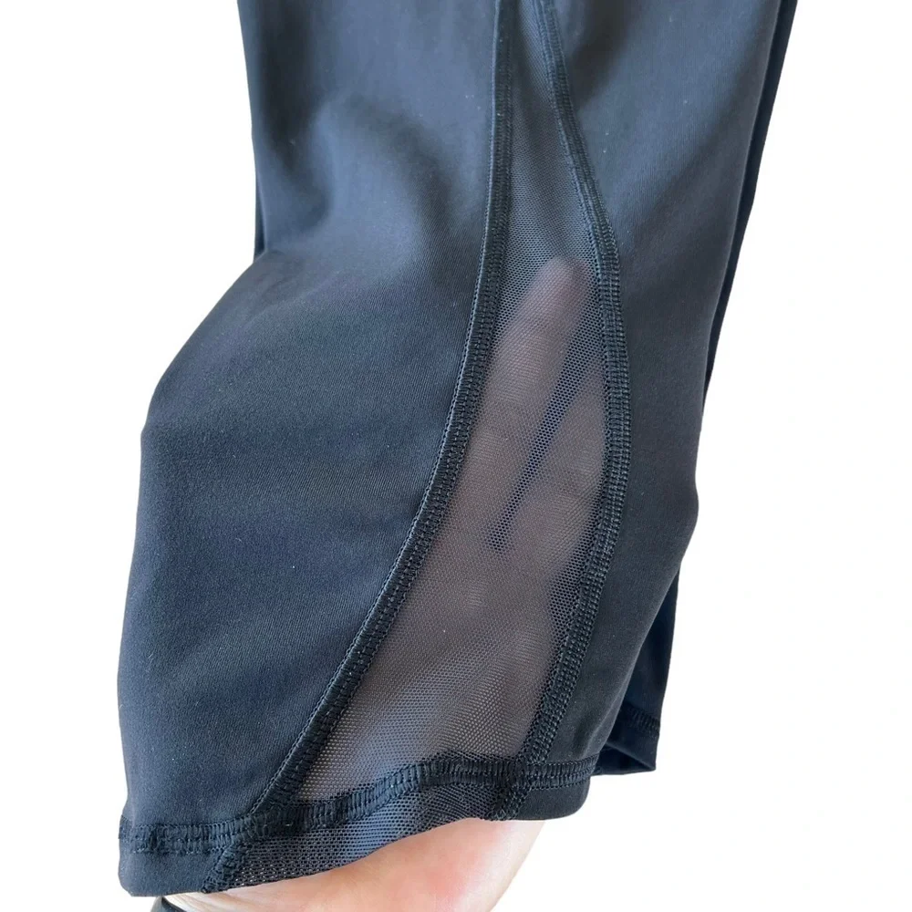 Lululemon Train Times Crop Leggingg 17” W6ADDS Black Mesh Women’s Size 8 GUC
